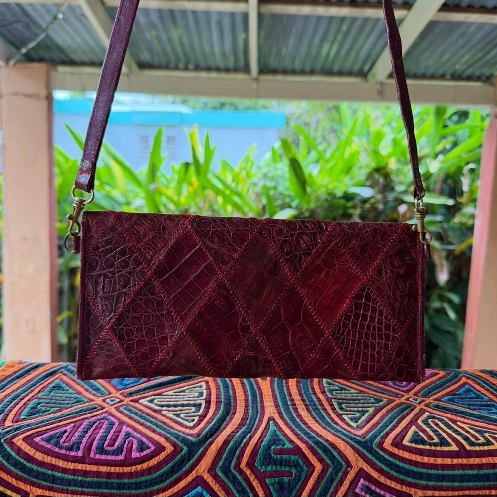 Vintage Patchwork‎ Red Leather Envelope Flap Shoulder Bag Burgundy Croc Embossed